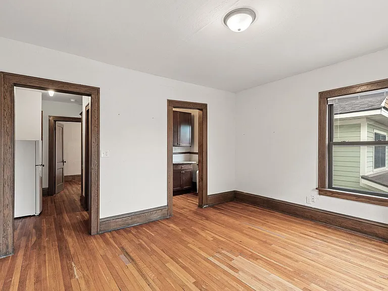 3121 Girard Ave S — Photo 18