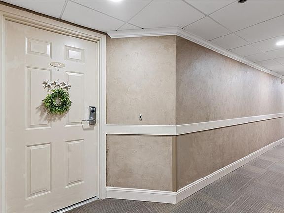 3rd image of 1440 Ocean Blvd Unit 332
