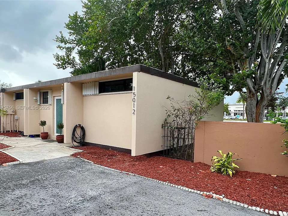 15012 Royal Palm Ave #15012
