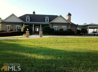 100 Bowen Rd, White, GA 30184