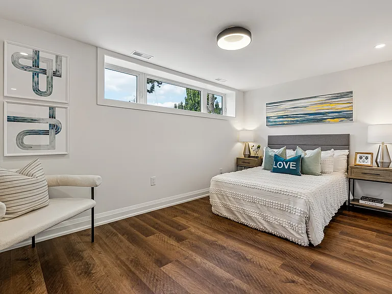 32 Warbeck Pl #B — Photo 12