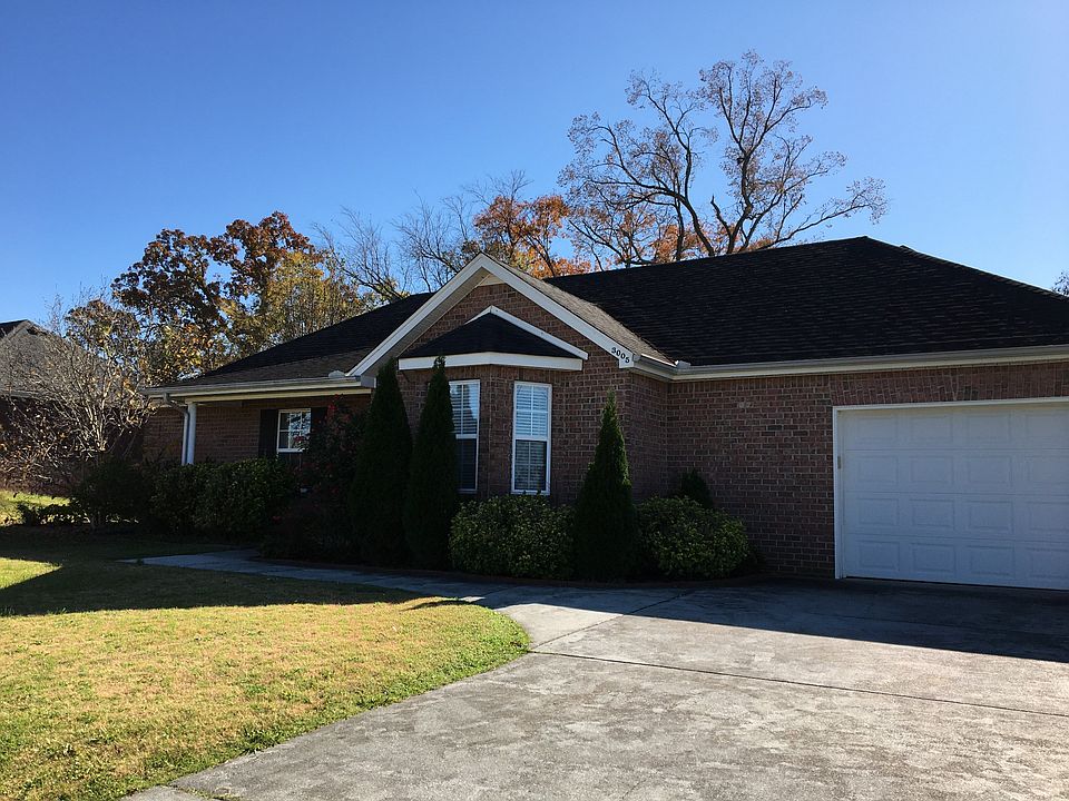 1st image of 3005 Mesquite Dr
