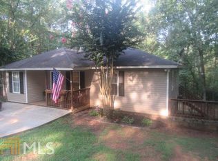 705 Pelican Cir, Monticello, GA 31064