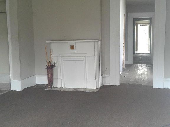 2nd image of 2815 W Muhammad Ali Blvd