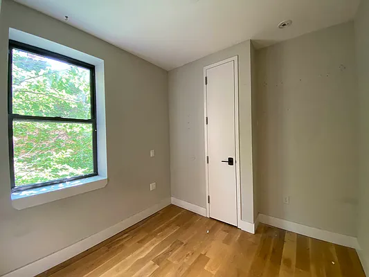 Rented by Simply Brooklyn Realty Inc | media 26