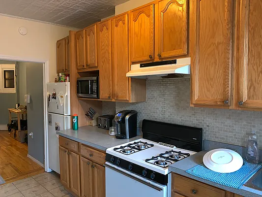 Rented by American Way Real Estate Inc | media 8