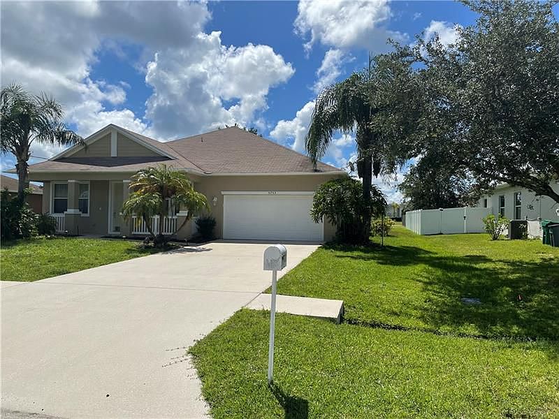 1st image of 5753 NW Belwood Cir