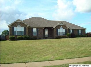 16588 Raspberry Ln, Athens, AL 35613