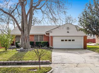 8968 Rockledge Dr, Dallas, TX 75217