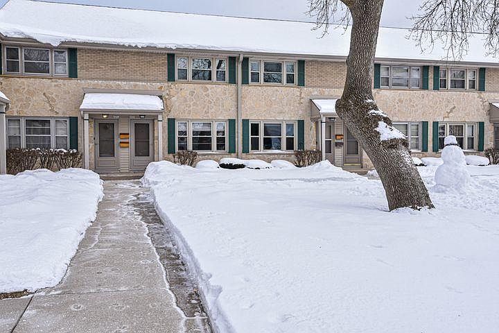 1st image of 4860 N Shoreland Ave #4860
