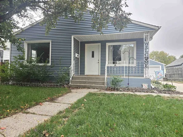 820 S 11th St, Norfolk, NE 68701