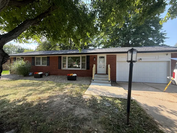 3750 Psolla St NE, Canton, OH 44721