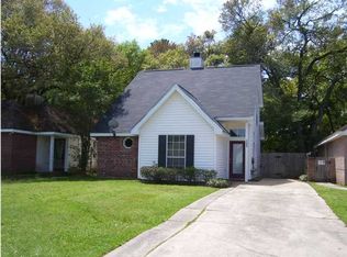 103 Darlene Dr, Lafayette, LA 70508
