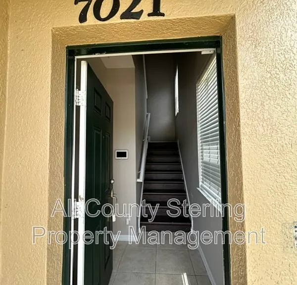 7021 Kirkland Way — Photo 3