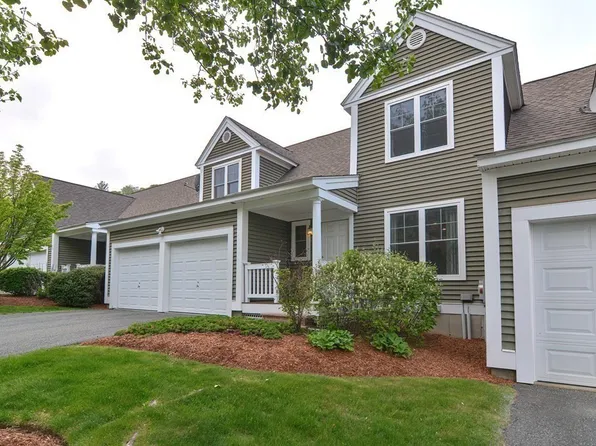 14 Concord Ln, Uxbridge, MA 01569