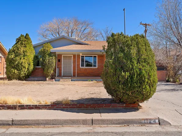1124 Kentucky St SE, Albuquerque, NM 87108