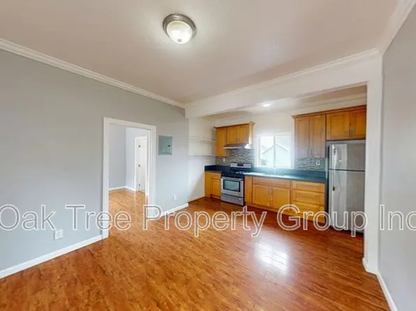 884 32nd St #884, Emeryville, CA 94608