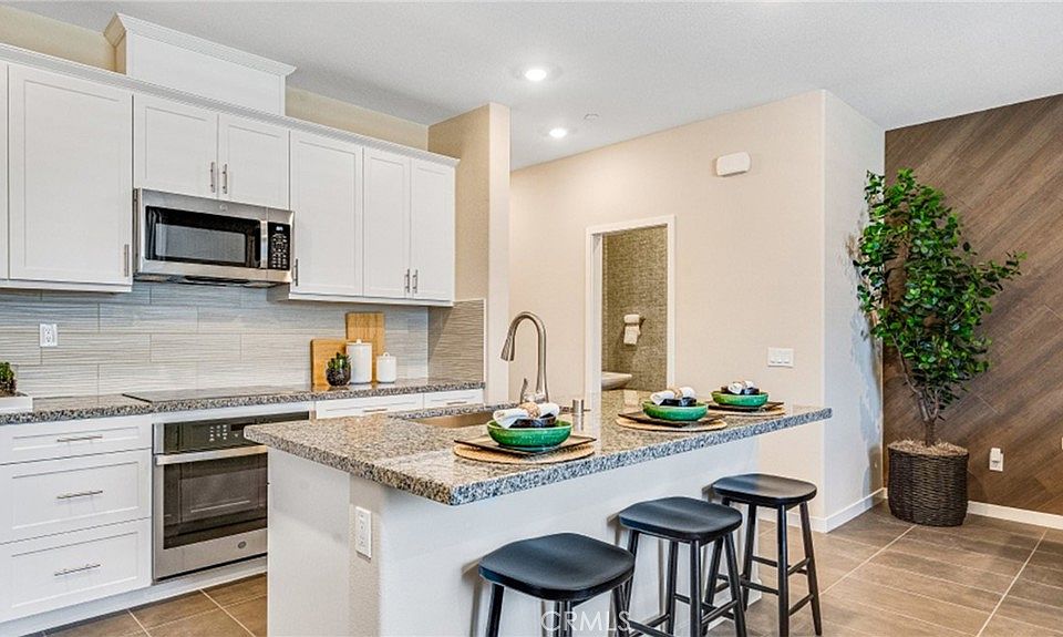 1st image of 4275 S Grasly Paseo