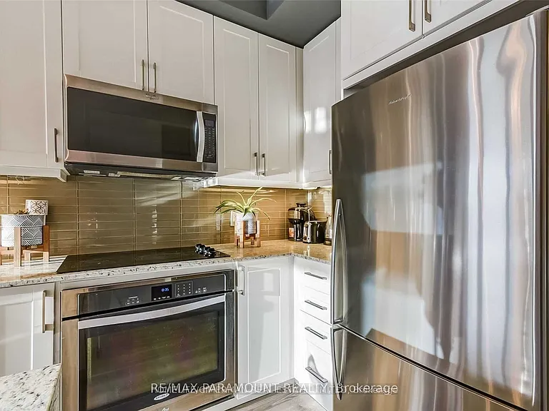 9600 Yonge St #706B — Photo 26