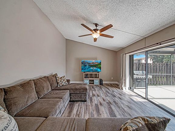 5th image of 4293 S Landar Dr