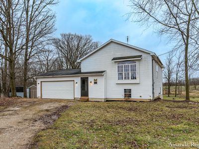 13447 Christopher St, Lake Odessa, MI, 48849