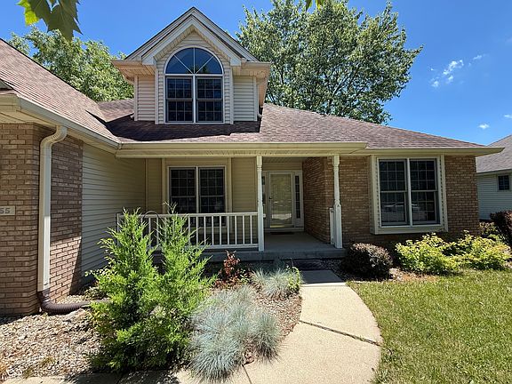 3rd image of 2055 Pinewood Dr