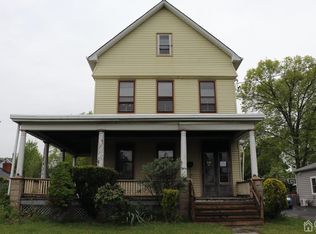 589 Barron Ave, Woodbridge, NJ 07095