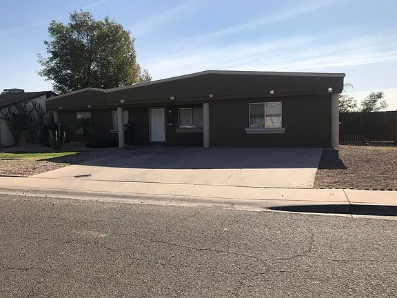 2nd image of 8533 W Indianola Ave