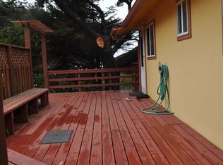 88284 Pond St, Florence, OR 97439