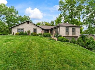 1252 Crestwood Hills Dr, Vandalia, OH 45377