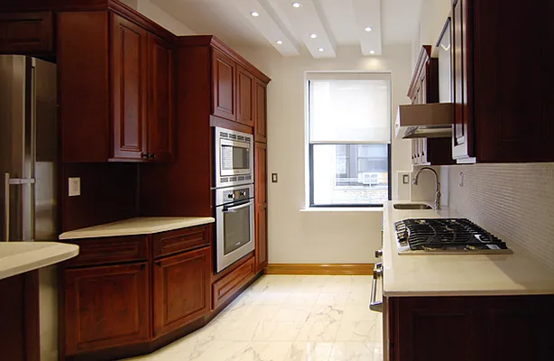 Rented by WAM Partners - William Moses Co. | media 85