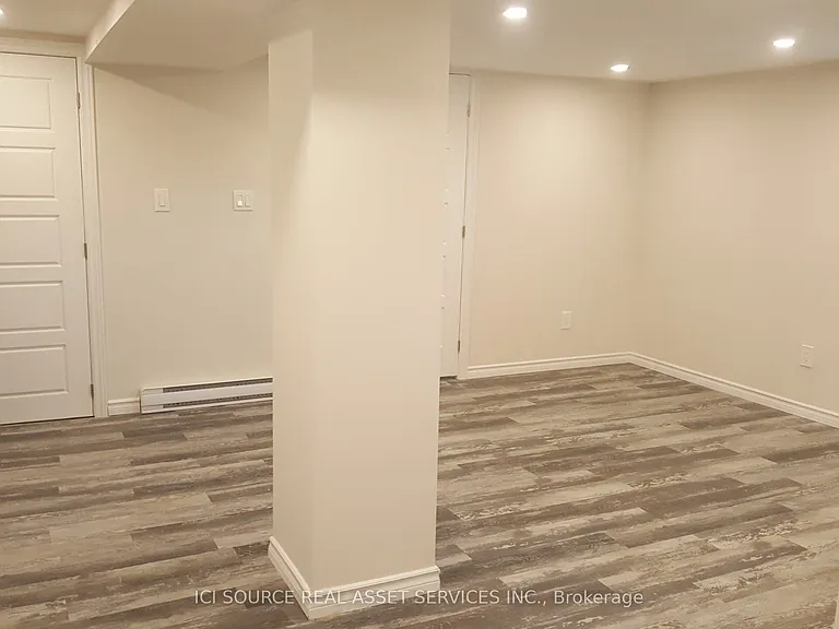 44 Bartonville Ave W #5 — Photo 2