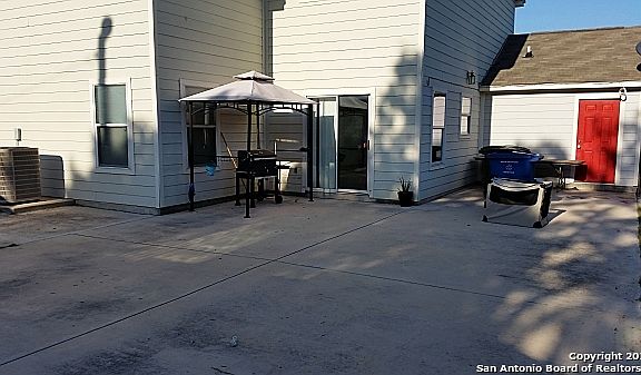 3rd image of 7403 Monte Seco