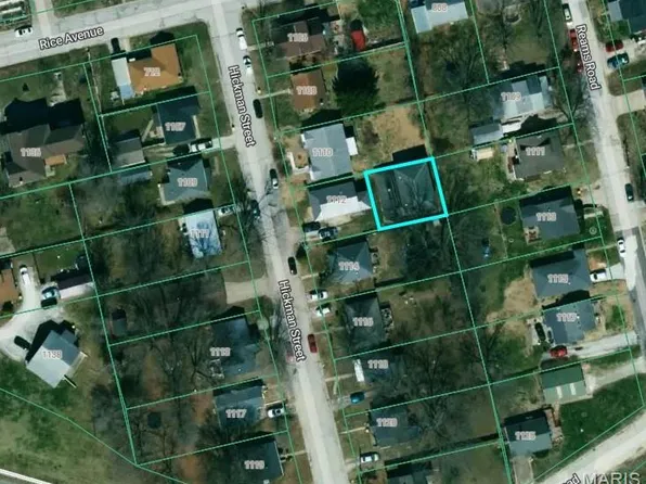 1112 1/2 Hickam St, Boonville, MO 65233