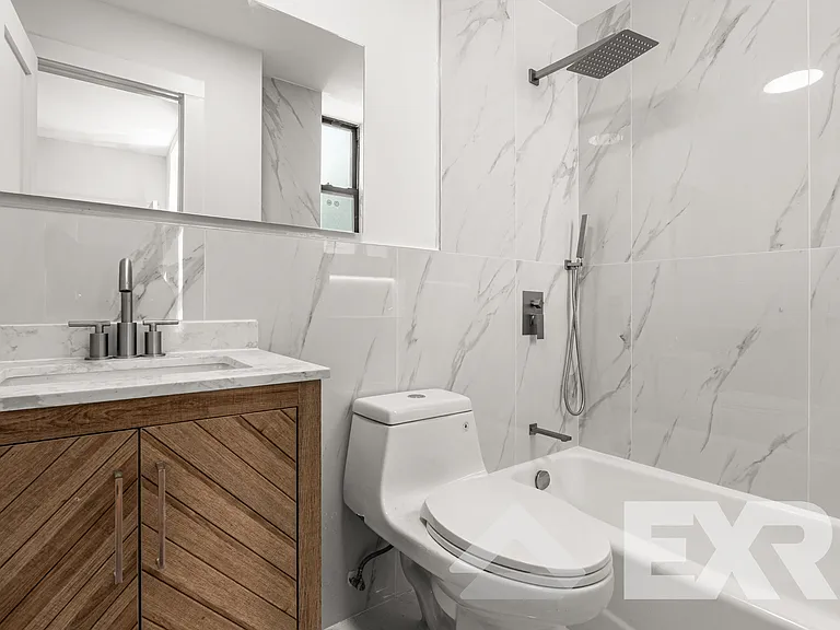 1390 Madison St #2A — Photo 13