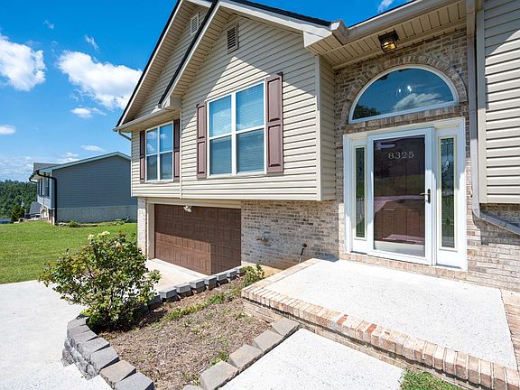 4th image of 8325 Harvest Oak Ln