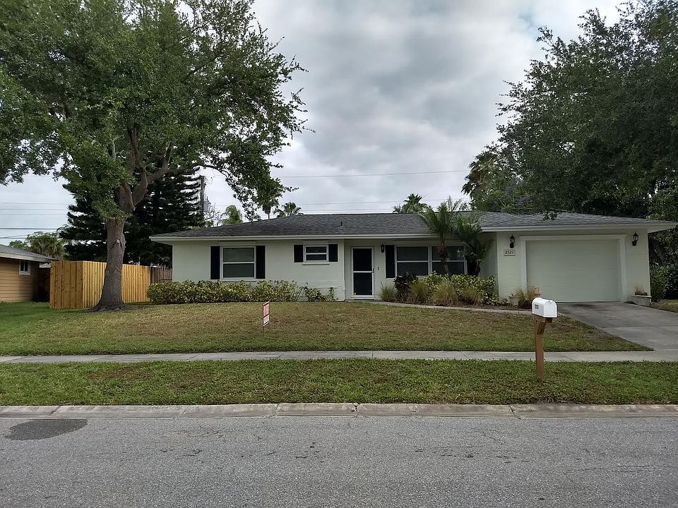 1st image of 3132 Chase Cir