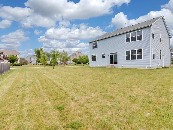 2nd image of 2417 Goldenrod Way