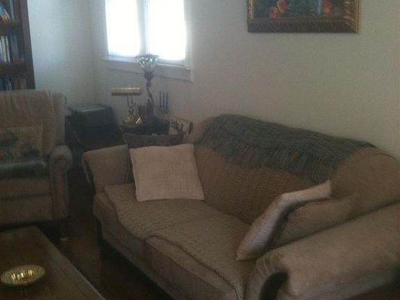 2nd image of 344 Sherman Ave