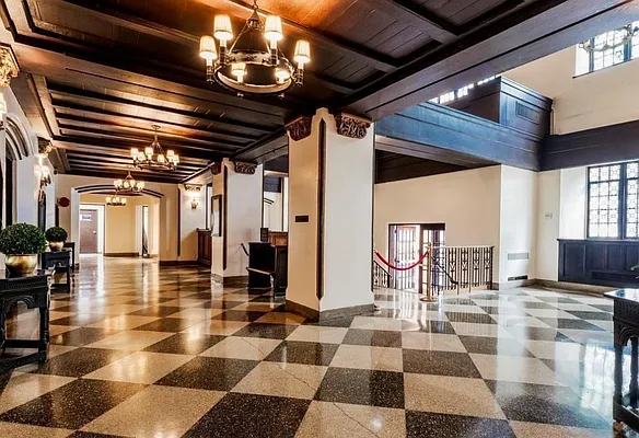 Sold by Owner | media 18
