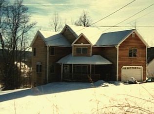 10 Great Quarter Rd, Sandy Hook, CT 06482