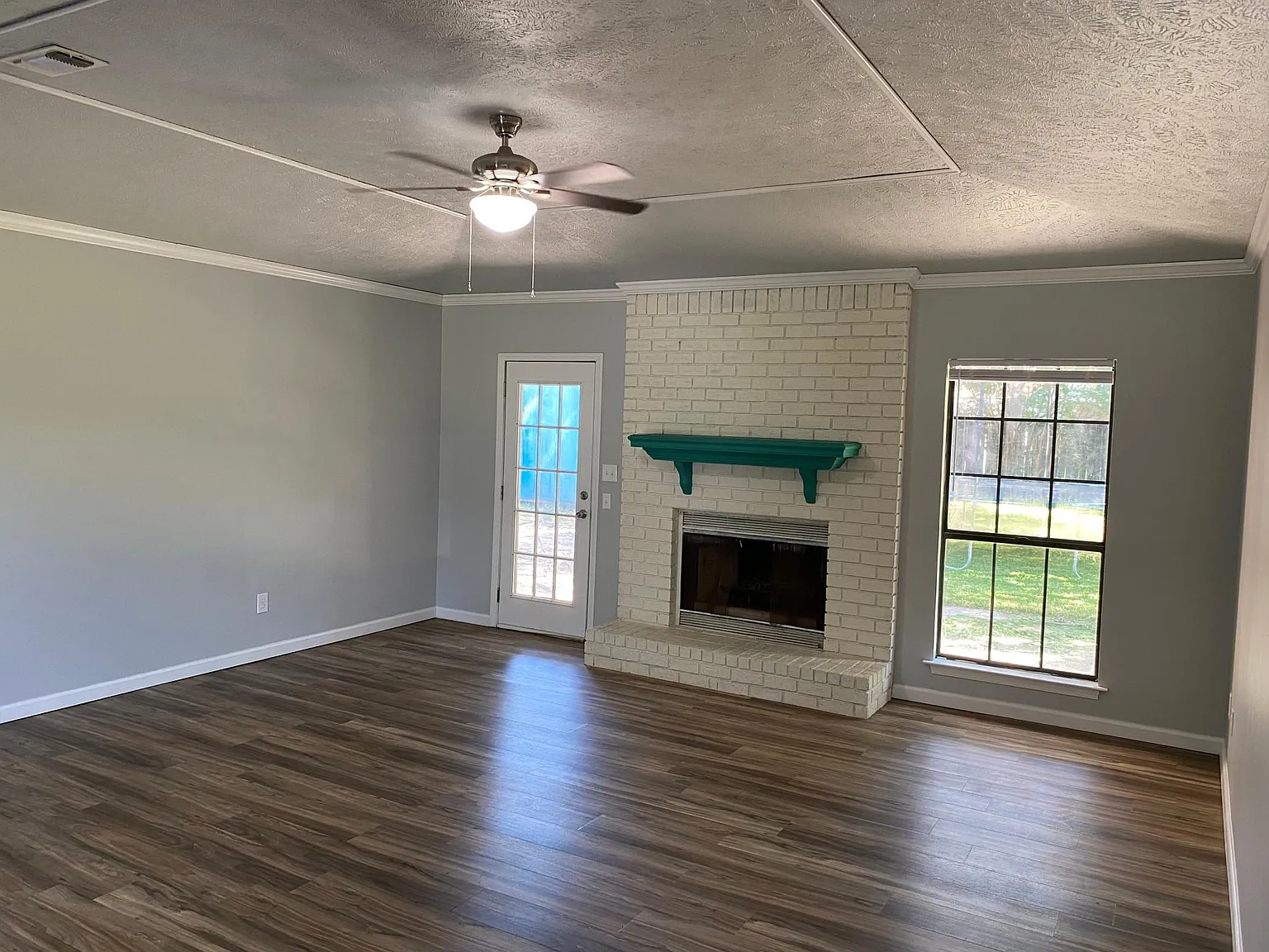 4 bed, 1607 sqft, $2,000 — Photo 4