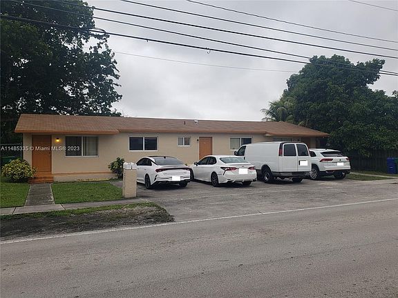 2nd image of 2510 SW 62nd Ave