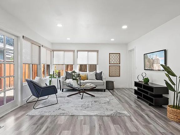 2nd image of 1865 Las Ramblas Dr #1