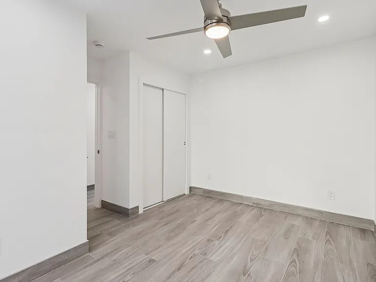 738 S Orange Ave — Photo 20