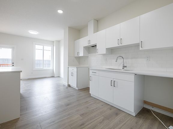 2nd image of 7020 Keswick Blvd SW #24