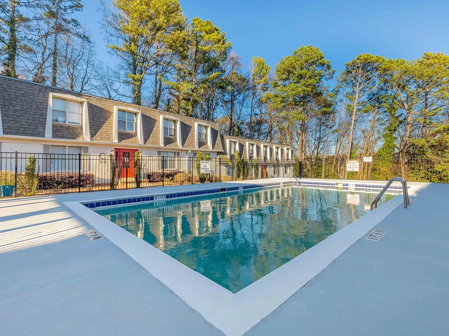 Westside Court | Modern Living in the Heart of Westside — Photo 3