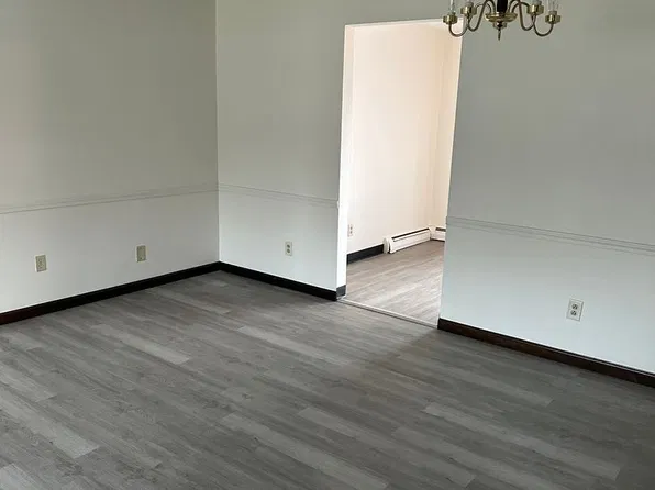 Southern Blvd. Apartments, 8280 Southern Blvd APT 3, Youngstown, OH 44512