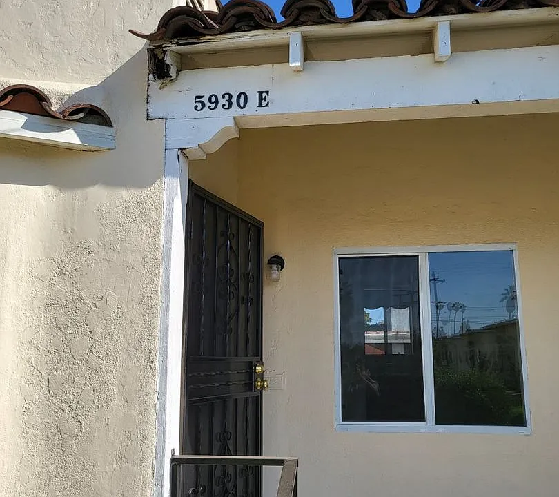 5930 Loma Vista Ave