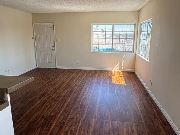 2789 Laurel Pl #B, South Gate, CA 90280